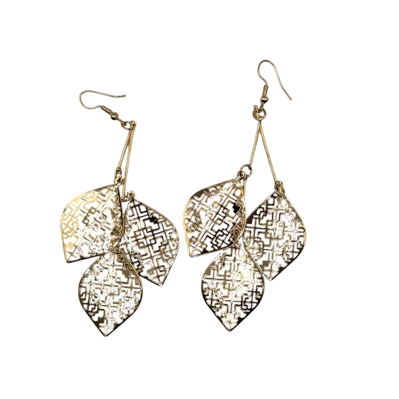 Fashion Jewelry Gold Filigree Earrings - Picture 1 of 5